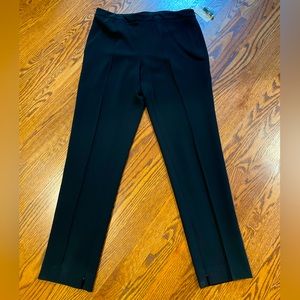 Per Se NWT pleated pants black. Size 8
